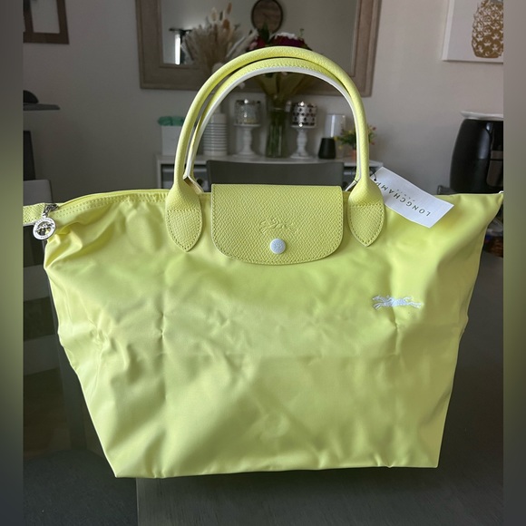 Longchamp Medium Top Handle - Picture 4 of 16